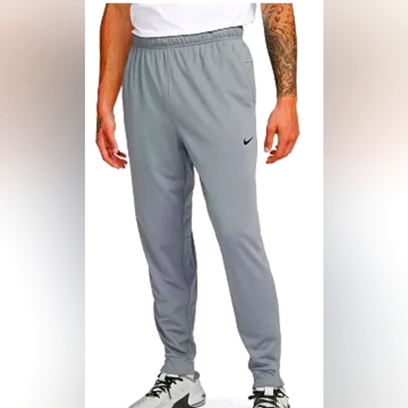 Nike Totality Dri-Fit Tapered Versatile Pants - Picture 1 of 4
